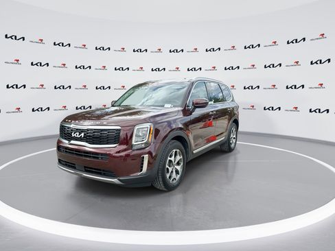 Certified 2022 Kia Telluride EX image 4