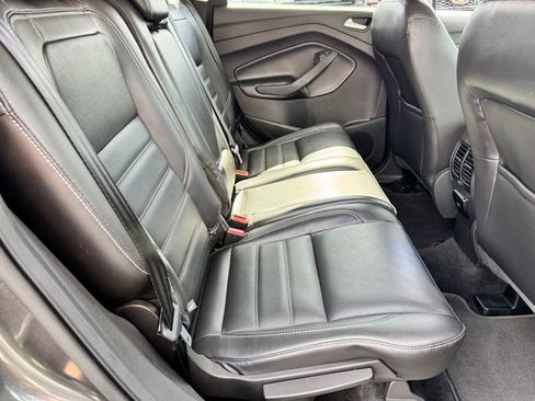 Certified 2017 Ford Escape Titanium FWD image 8