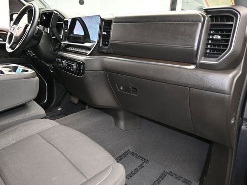 Used 2023 Chevrolet Silverado 1500 RST image 44