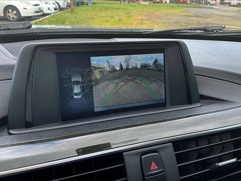 Used 2018 BMW 330i Sedan RWD image 28