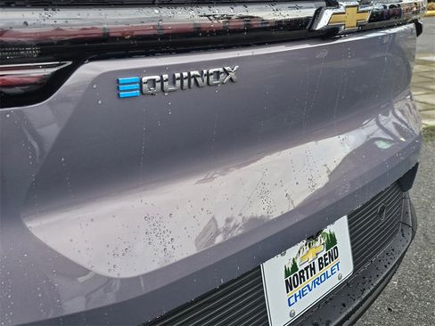 New 2026 Chevrolet Equinox EV LT image 15