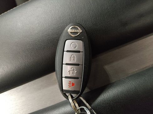 Used 2023 Nissan Murano SV FWD image 32