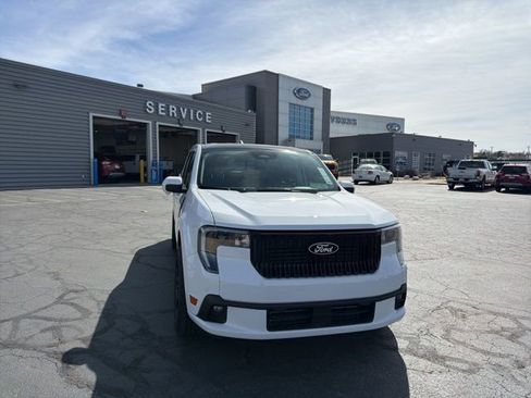 New 2025 Ford Maverick Lobo image 45