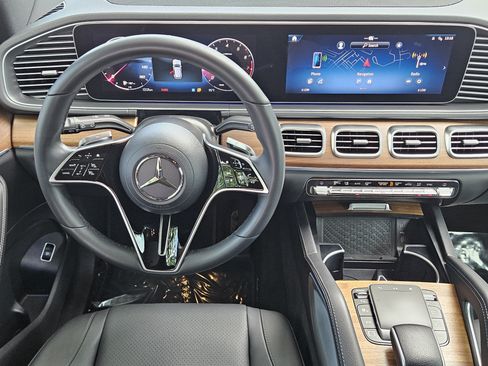 Certified 2025 Mercedes-Benz GLE 350 4MATIC image 19