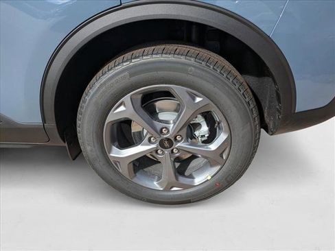 New 2025 Ford Escape ST-Line w/ Tech Pack #1 image 10