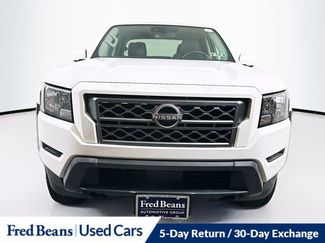 Certified 2023 Nissan Frontier SV video 2