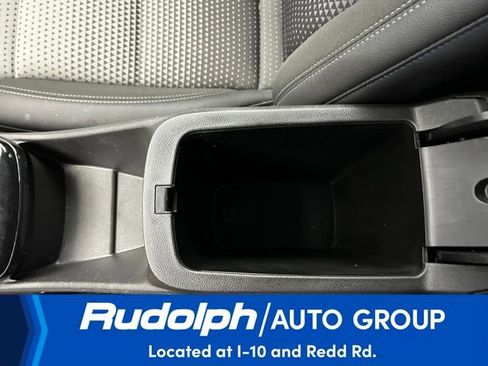 Used 2025 Chevrolet Trax LT image 25