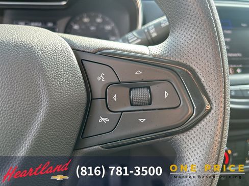 Used 2023 Chevrolet TrailBlazer LT image 25