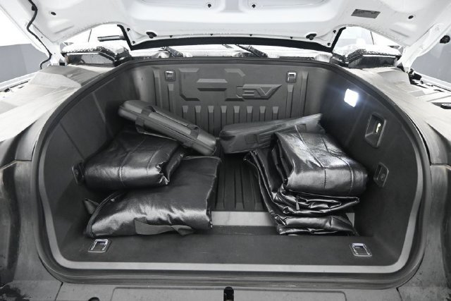 Used 2025 GMC Hummer EV 3X w/ LPO, Cargo Utility Package AWD/4WD image 23