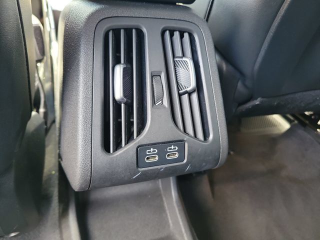 Used 2025 BMW X1 xDrive28i AWD/4WD image 13