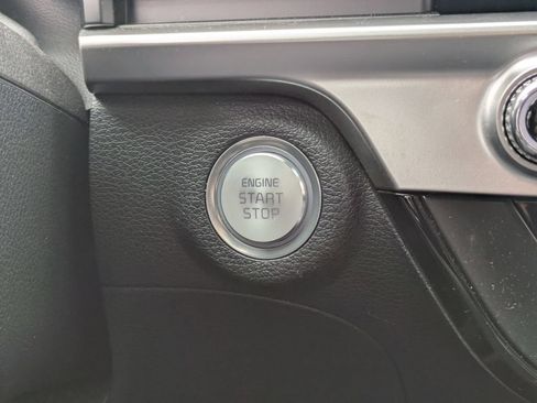 Used 2025 Kia Telluride S AWD/4WD image 25