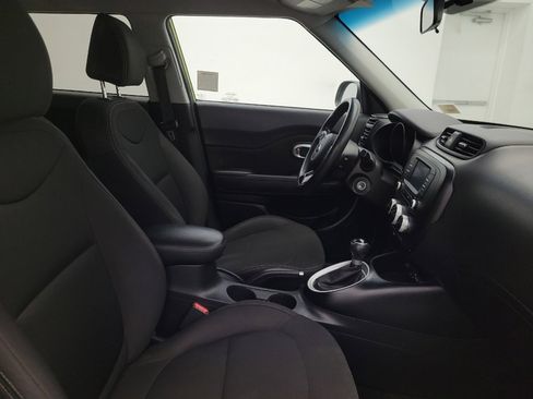 Used 2019 Kia Soul FWD image 21