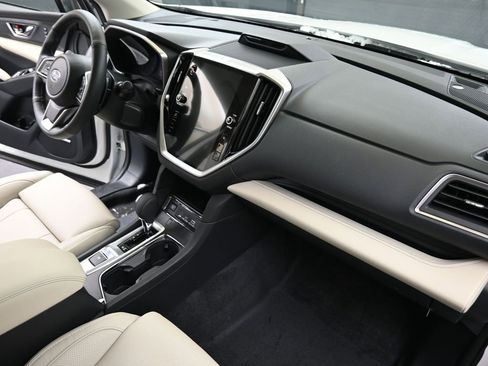 New 2026 Subaru Ascent Limited image 13