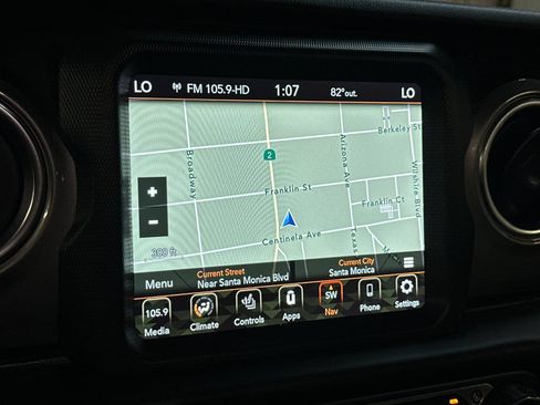 Certified 2022 Jeep Wrangler Unlimited Sahara w/ Cold Weather Group AWD/4WD image 18