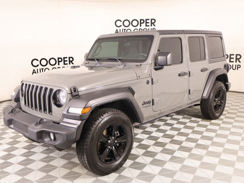 Used 2021 Jeep Wrangler Unlimited Sport image 10