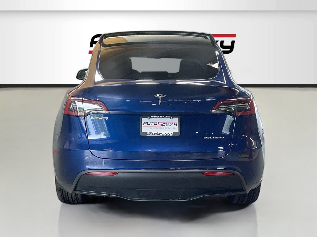 Used 2023 Tesla Model Y Long Range AWD/4WD image 6