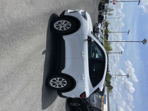 Used 2025 Ford Escape Active w/ Tech Pack #1 image 8