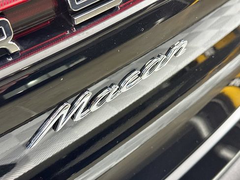 Certified 2026 Porsche Macan AWD/4WD image 34
