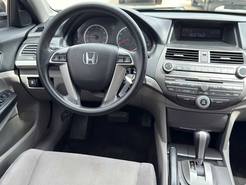 Used 2011 Honda Accord LX-P image 26