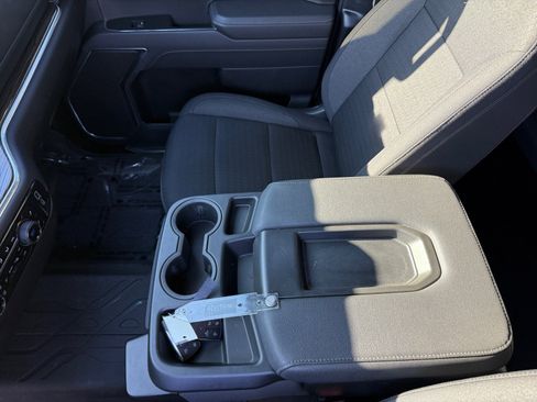 Used 2025 Chevrolet Silverado 1500 LT image 14