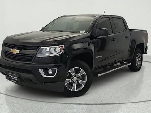 Used 2019 Chevrolet Colorado Z71 AWD/4WD image 1