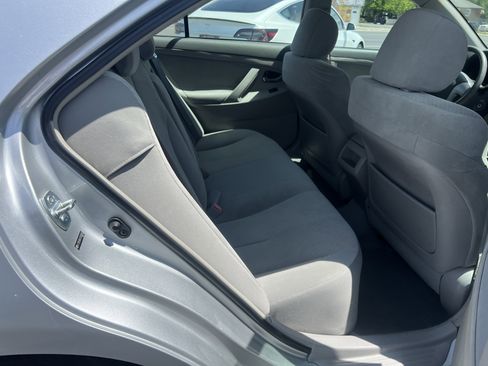 Used 2007 Toyota Camry CE FWD image 9