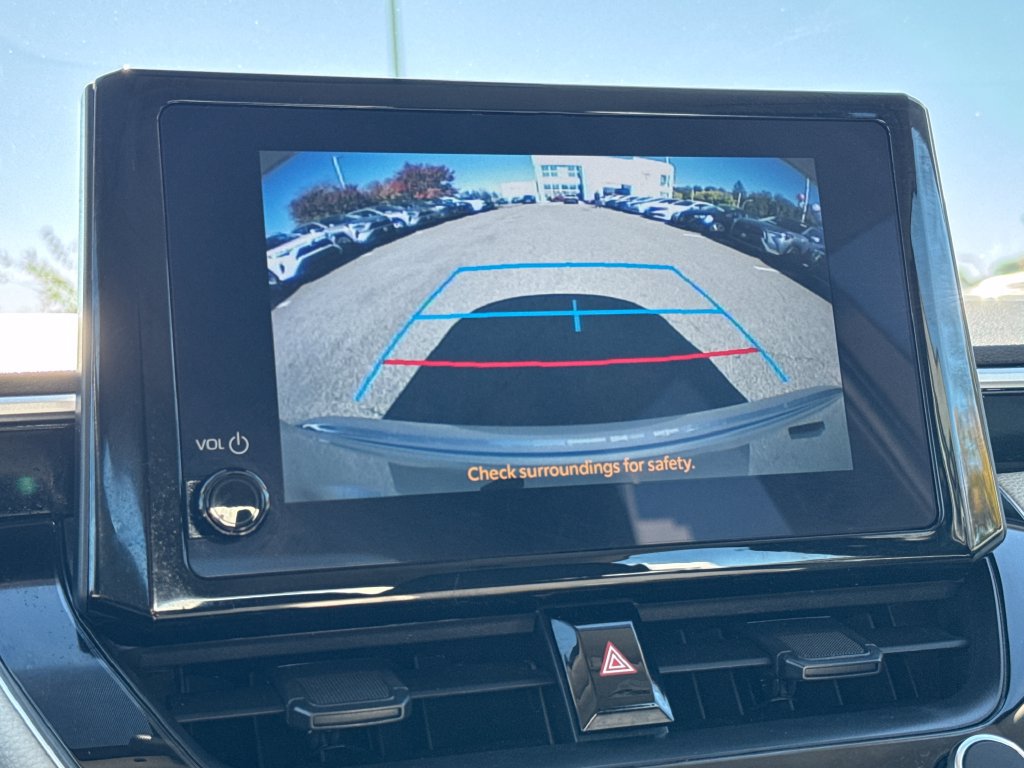 Used 2025 Toyota Corolla LE FWD image 23