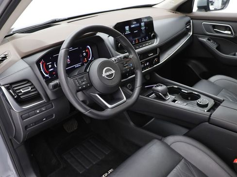 Used 2023 Nissan Rogue Platinum w/ Platinum Premium Package image 15