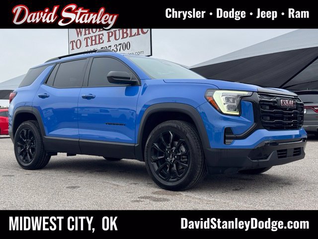 Used 2025 GMC Terrain Elevation w/ Black Edition AWD/4WD image 1