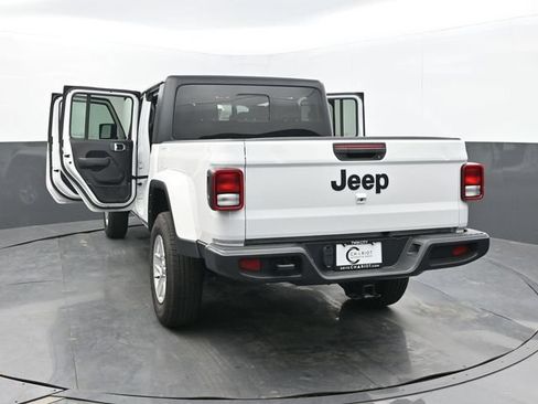 Used 2022 Jeep Gladiator Sport AWD/4WD image 61