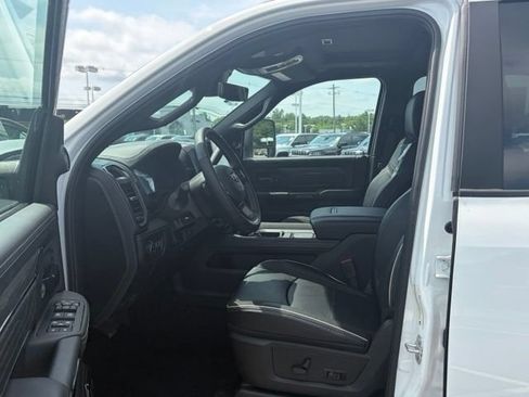 New 2026 RAM 2500 Limited AWD/4WD image 16
