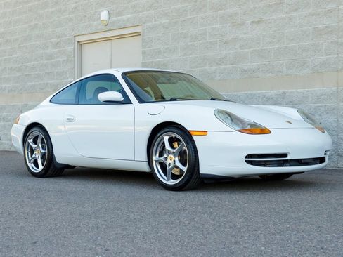 Used 1999 Porsche 911 GT3 RS image 28
