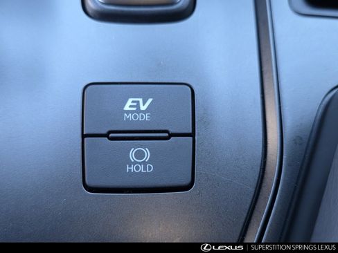 Used 2025 Lexus UX 300h FWD image 23