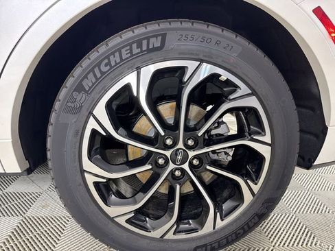 New 2026 Lincoln Nautilus Reserve image 29