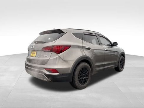 Used 2017 Hyundai Santa Fe Sport w/ 2.4L Value Package 06 image 7