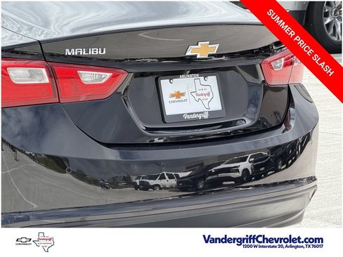 Used 2021 Chevrolet Malibu LS FWD image 6