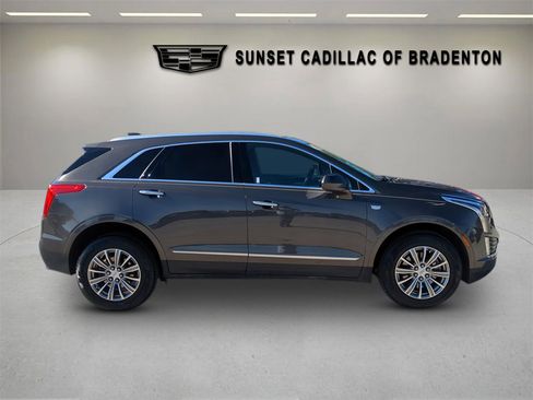 Used 2019 Cadillac XT5 Luxury image 3
