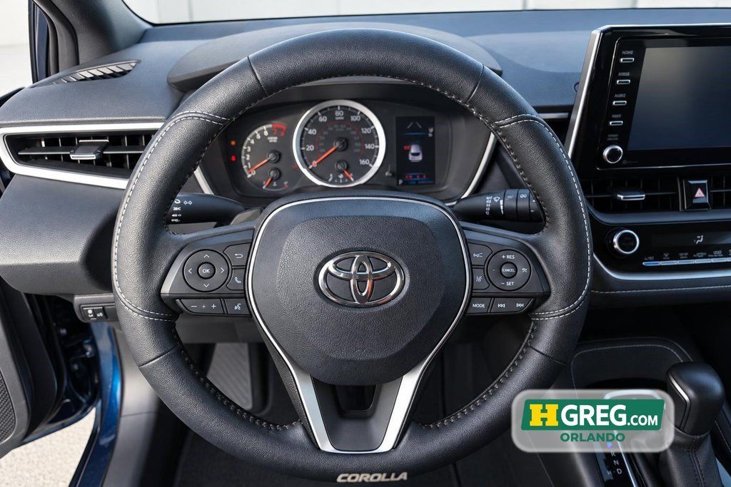 Used 2019 Toyota Corolla SE w/ SE Option Package FWD image 14