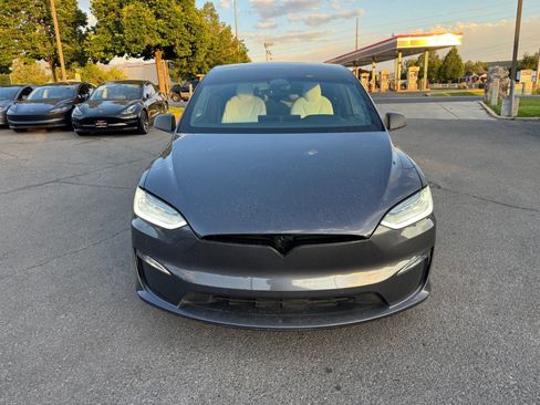 Used 2022 Tesla Model X Plaid AWD/4WD image 8