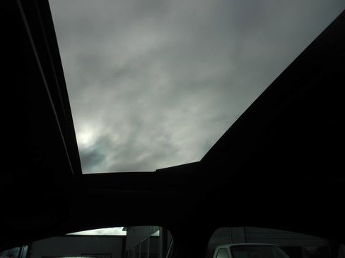 Used 2018 Subaru Impreza 2.0i Sport image 12