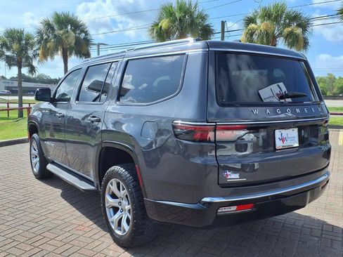 Used 2022 Jeep Wagoneer Series II w/ Convenience Group I AWD/4WD image 8