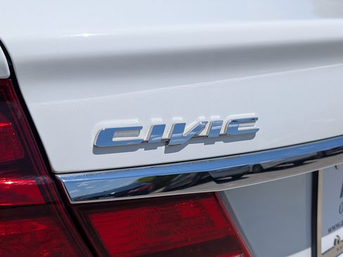 Used 2014 Honda Civic LX image 24
