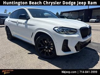 Used 2023 BMW X4 M40i AWD/4WD video 1