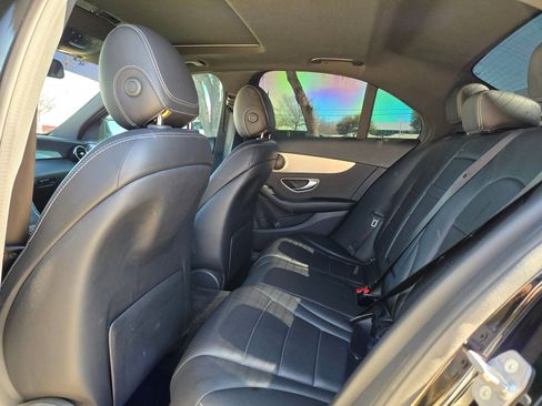 Used 2018 Mercedes-Benz C 300 4MATIC Sedan image 15