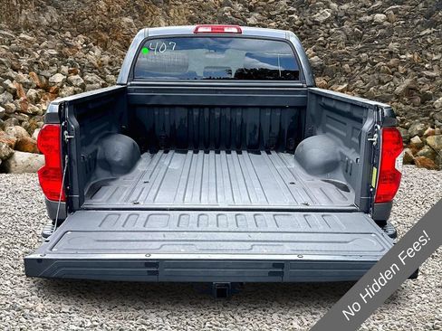 Used 2016 Toyota Tundra SR5 w/ SR5 Upgrade Package RWD image 16