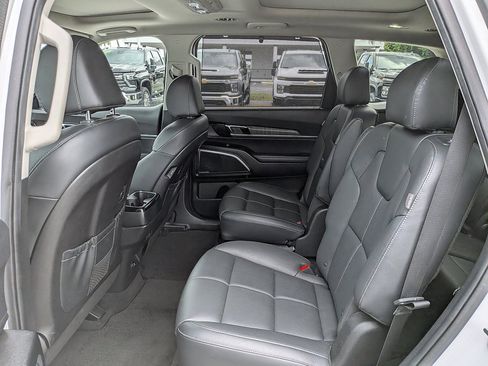Used 2023 Kia Telluride SX AWD/4WD image 25