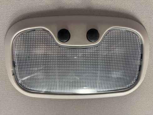 Used 2017 Dodge Journey SXT w/ Comfort/Convenience Group image 21