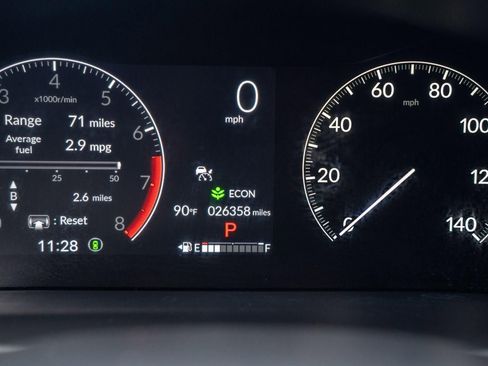Certified 2024 Honda Pilot Touring image 38