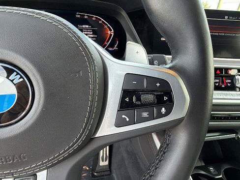 Used 2022 BMW X5 sDrive40i w/ M Sport Package RWD image 28