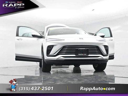 Used 2024 Buick Envista Preferred FWD image 33